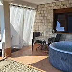Studio Apartment Duli Rabac With Private Hot Tub, Bike Box And Free Parking Apartmán *