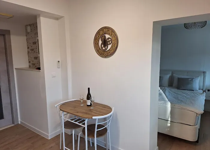 Duli With Private Hot Tub And Free Parking * 라벡