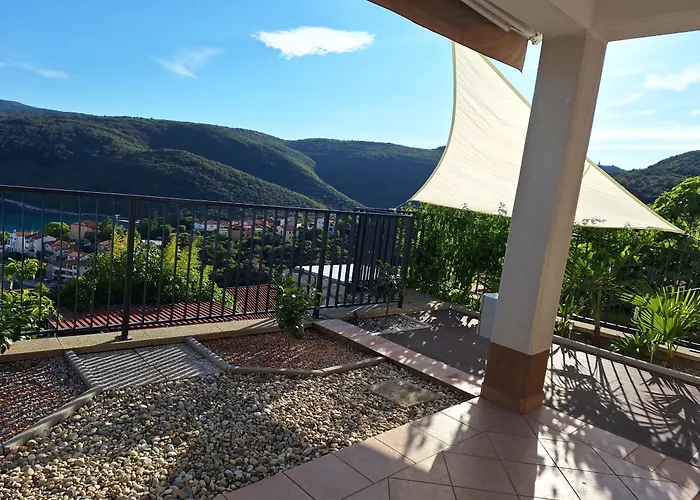 Lejlighed Duli With Private Hot Tub And Free Parking Rabac